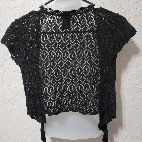 Black lace coverall - Picture 2 of 3